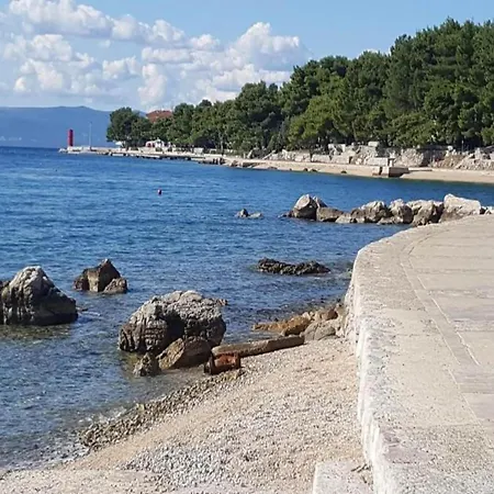 Apartament In With Sea View And Old Town Cres